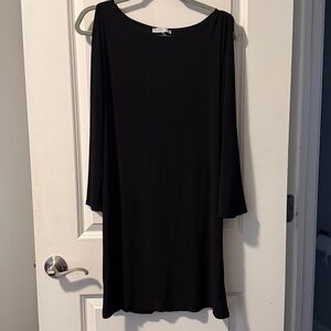 Annalee + Hope Elegant Black Blouse
